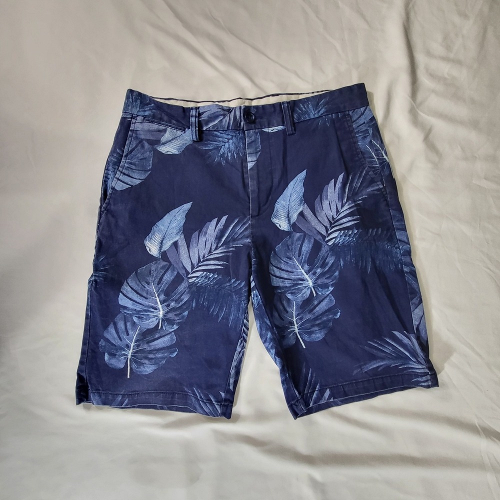 Old Navy Mens Ultimate Slim Built-In Flex Tropical Monstera Leaf Shorts Navy 32